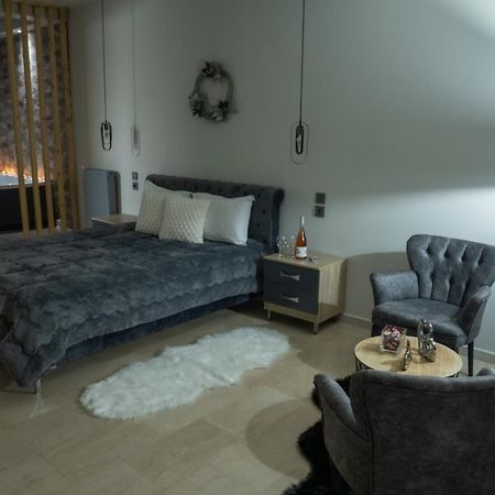 Guesthouse Aelia Loutraki  Bagian luar foto