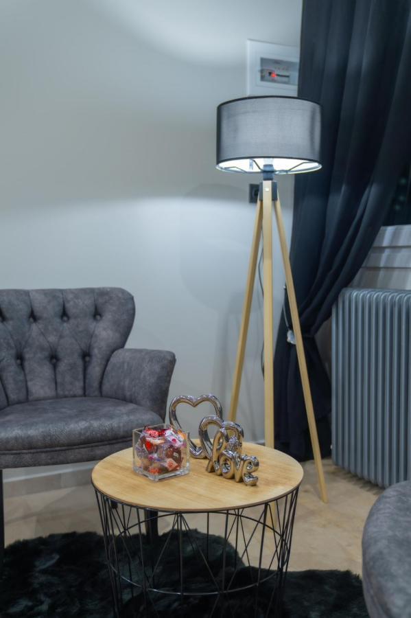 Guesthouse Aelia Loutraki  Bagian luar foto